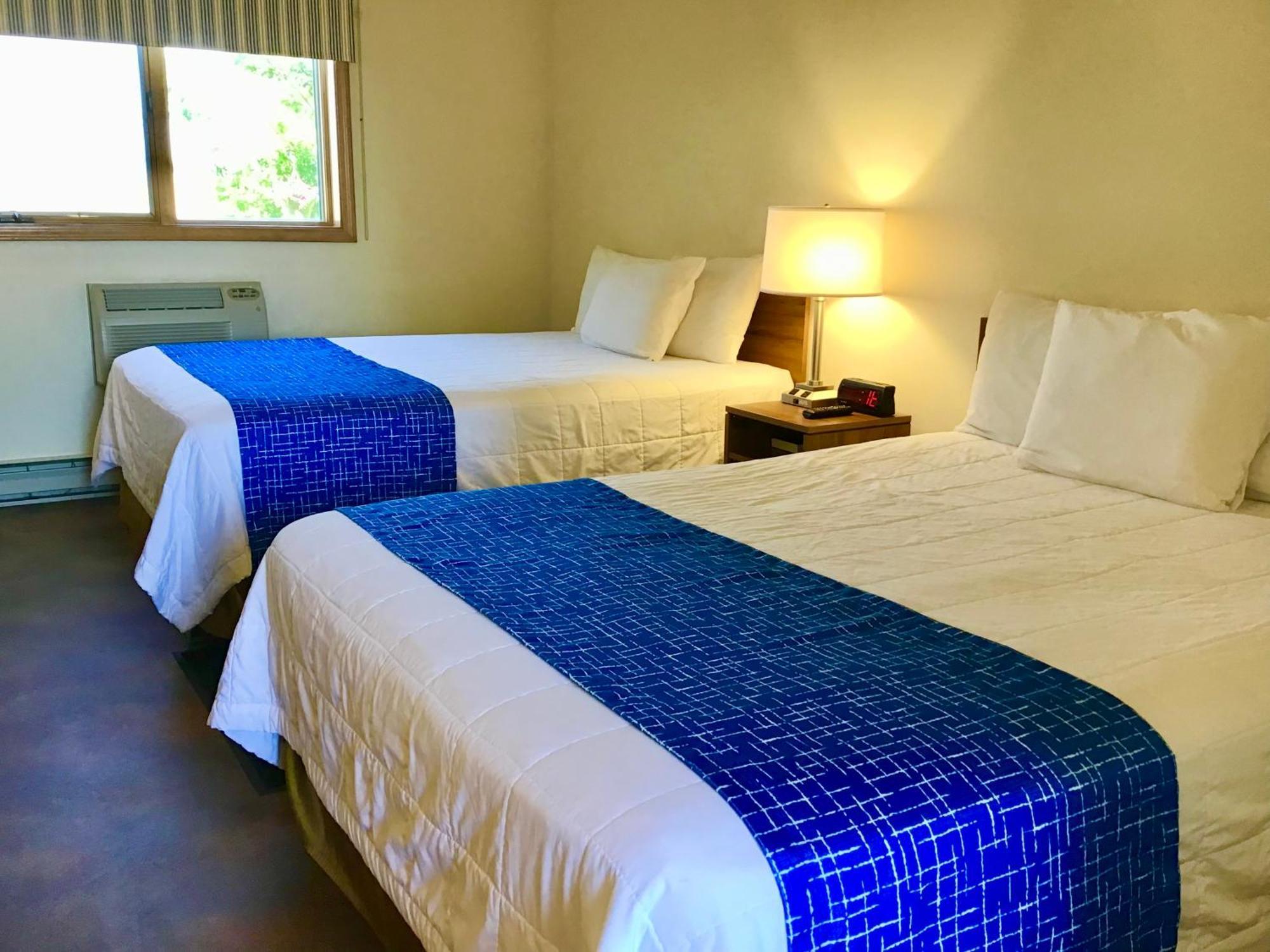 Travelodge By Wyndham Three Forks Eksteriør bilde